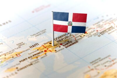 Cómo enviar Pacas de Ropa a República Dominicana 1 Cómo enviar pacas de ropa a República Dominicana
