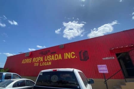 Adri’s Ropa Usada Inc.